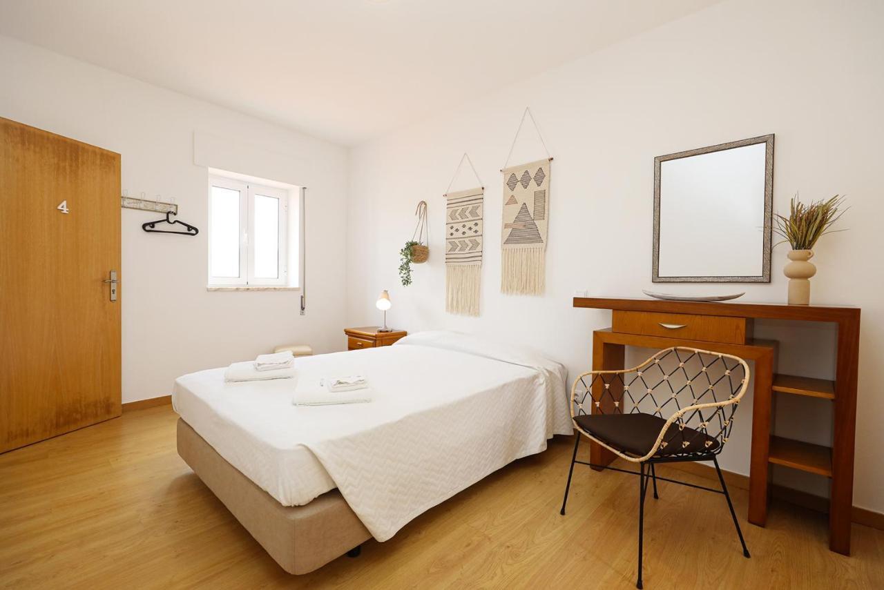 Z - Gil Vicente Guest Rooms ลากอส ภายนอก รูปภาพ